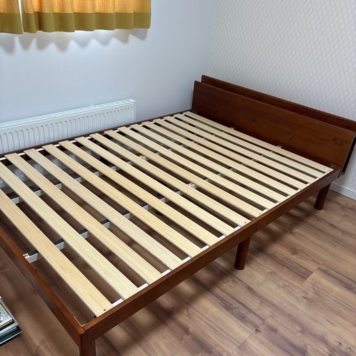 22日、25日12-14時、26日10-12時限定】セミダブルベッド (てん) 北24