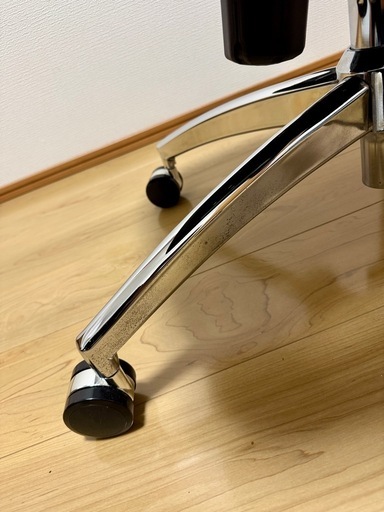 【半額以下】定価2.5万→11,500円！高機能チェア SIHOO M57
