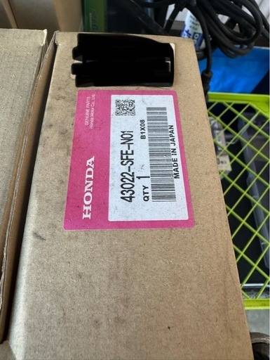 エリシオン　前後パッド　新品