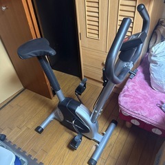 フィットネスバイク　自転車の画像