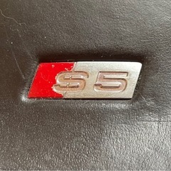 AUDI S5  純正ステアリング　中古　美品の画像