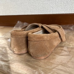 padam ブラウン スエード ローファーの画像