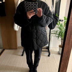 黒のアウターの画像
