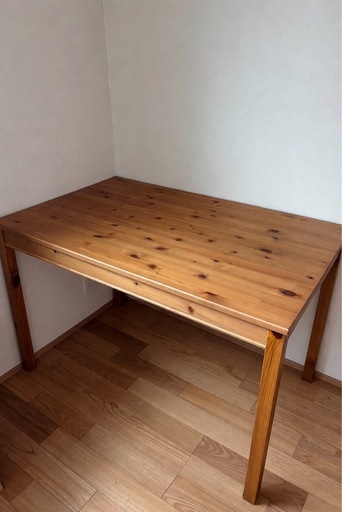 IKEA ヨックモックダイニングテーブル (ISSA) 船橋日大前のダイニング