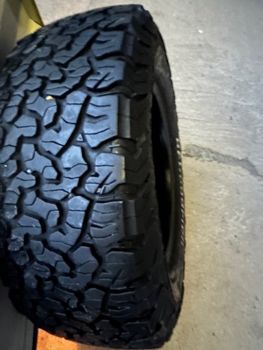 車のパーツ BFGoodrich All-Terrain T/A