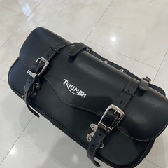 トライアンフ　サイドバッグの画像