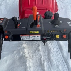 ホンダ除雪機HSS1170iの画像