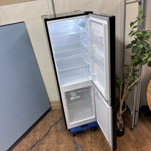 ジモティー限定価格！S779 ⭐ YAMAZEN ❘ ヤマゼン 冷蔵庫 157L(冷蔵109L/冷凍48L ) ひとり暮らし 右開き YFR-D160  ⭐ 動作確認済 ⭐ クリーニング済