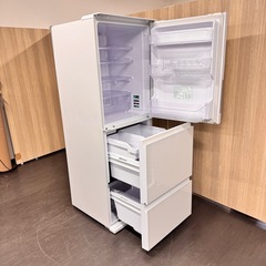 A2017🌟配送設置可🙌激安‼️ 高級ガラストップ&最上位プラズマクラスターモデル✨自動製氷つき✨シャープ　3ドア　350L 冷蔵庫SJ-GW35C-W 2017年製🌟の画像