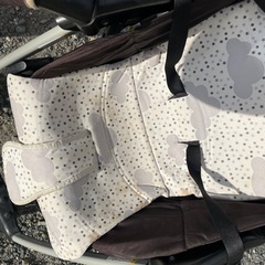 アップリカ　ベビーカー　(ミッキーのレインカバーと日除け冷感ブランケットつき)の画像