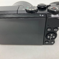 【トレファク足立扇店】ﾐﾗｰﾚｽ一眼ｶﾒﾗ Nikon 1 J5 ﾚﾝｽﾞｾｯﾄ 充電器付 ﾚﾝｽﾞ:18.5ｍｍ/10-30ｍｍの画像