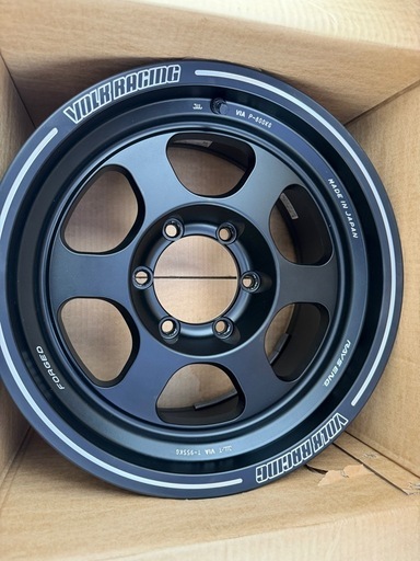 RAYS TE37XT BCランクル80、95プラド等