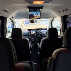 個人分割可能　トヨタ　ヴォクシー70　H22の画像