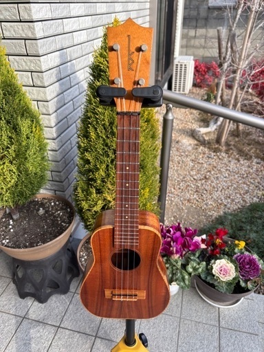 KAMAKA】カマカハードケース付属ロングネック ハーブオオタ ベルシェイプ ＨＢ-2D 本物 高級モデル KAMAKA HB-2Dロングネック　ハーブオオタ　ベルシェイプ　ＨＢ-2D