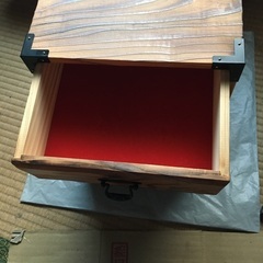 昭和レトロ　小物入れ3段です。の画像