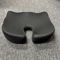 【お取引決定】ikstar クッション｜美品｜姿勢・腰サポートの画像