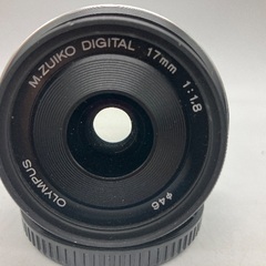 【トレファク足立扇店】ﾐﾗｰﾚｽ一眼ｶﾒﾗ OLYMPUS E-P5  3ﾚﾝｽﾞｾｯﾄ 充電器付 ﾚﾝｽﾞ:17mm/14-42mm/60mmの画像