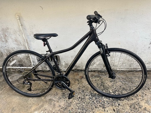 8段ギア28インチ700C×35C キャノンデールcannondealクロスバイク自転車 