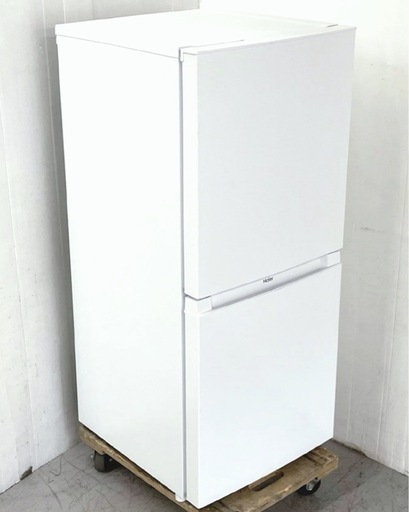 (送料無料) 2025年 極美品 121L 冷蔵庫 使用1年未満 ③