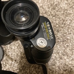 双眼鏡の画像