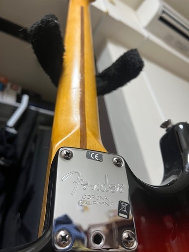 AMERICAN STANDARD STRATOCASTER ハードケース付き fender American Standard ストラト 純正ハードケース付き (Sugi) 四谷