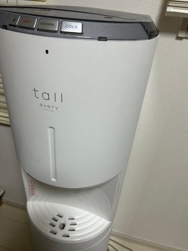 ウォーターサーバー エブリィフレシャス　tall カートリッジ付き