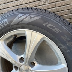 17インチスタッドレスの画像