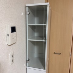 棚　ガラス扉の画像