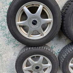 スタッドレスタイヤ  15インチ 195 65  15 23年製の画像