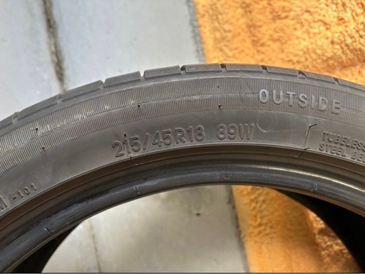 車のパーツ TOYO PROXES 215/45R18 89W