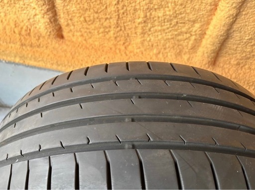 TOYO PROXES 215/45R18 89W