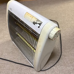 ヒーター　電気ストーブの画像