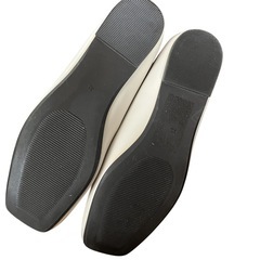 （XL）［美品］GU オフホワイト パンプスの画像