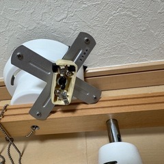 木製バー×4灯スポットライト 天井照明（ホワイト）／ナチュラル 北欧風の画像