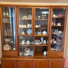 大川家具　食器棚の画像