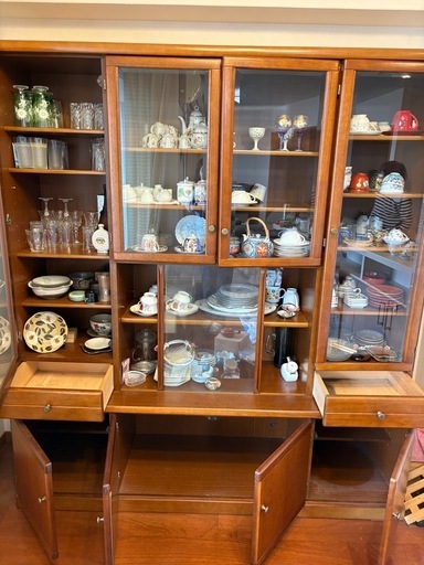 大川家具　食器棚