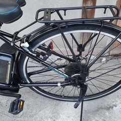 ブリヂストン最新機種電動アシスト自転車TB1、27インチブラックアルミボディーの画像