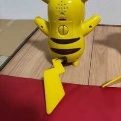 ピカチュウ2体の画像