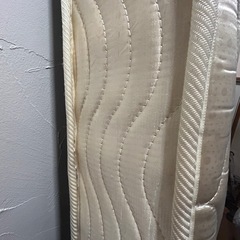 【差し上げます】シングルベッド　マットレス　の画像