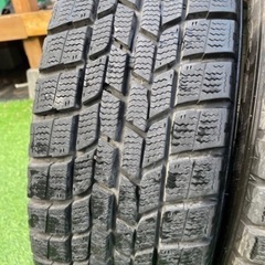 15インチスタッドレスタイヤ  （アルミホイール付き）の画像