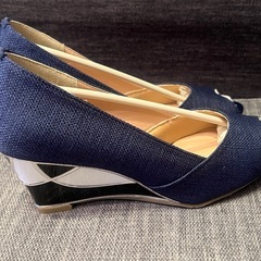 attagirlパンプス
の画像