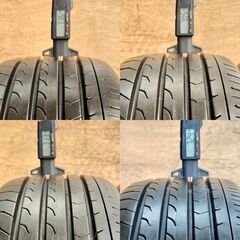 YOKOHAMAタイヤ BluEarth-RV03 195/60R16 89V 中古タイヤ4本セットの画像