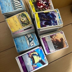 ポケモンカードとワンピースカード大量の画像