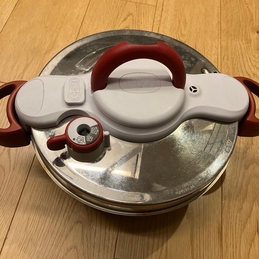 ティファール　T-fal　圧力鍋