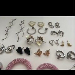 ピアス　16点セットの画像