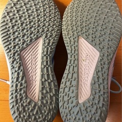 ニューバランス　テニスシューズ　レディースの画像