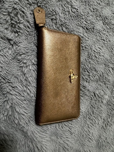Vivienne Westwood 長財布 ゴールド