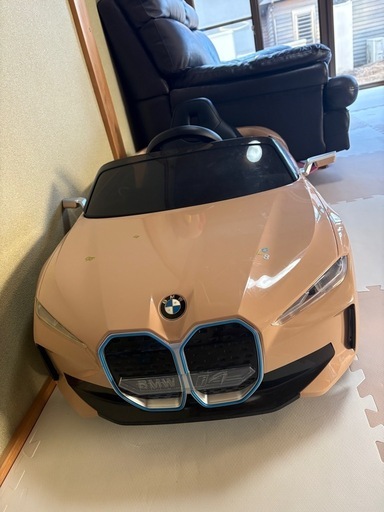bmw  乗り物　おもちゃ