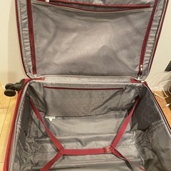 【作動品】大型スーツケース　American Touristerの画像