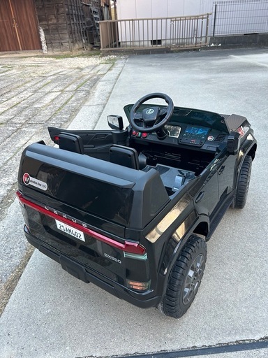 送料込み！！　激安　電動乗用ラジコンカー GX550 超大型二人乗り SUV
